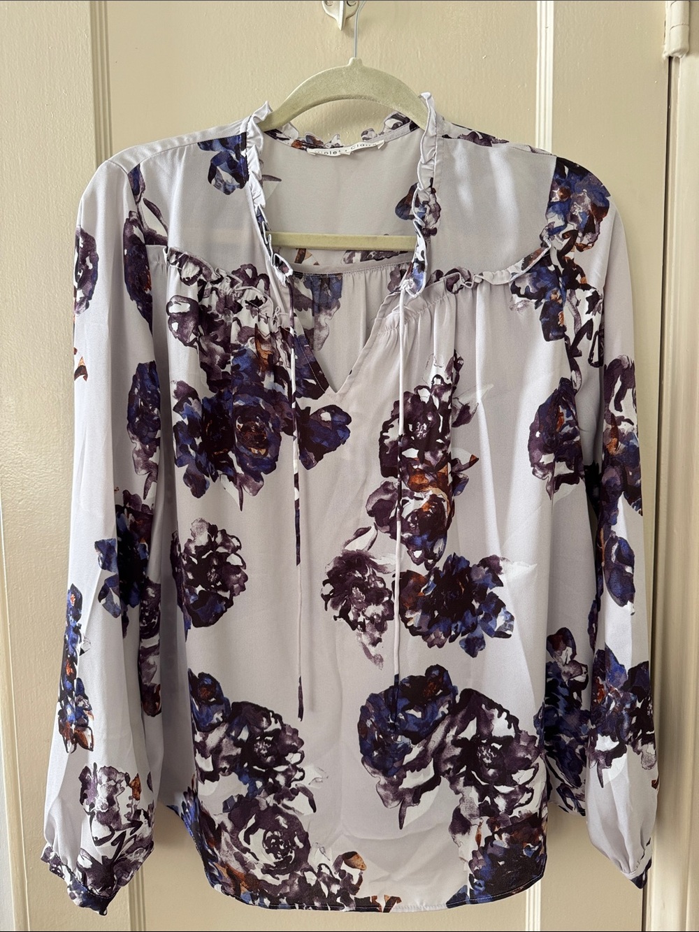 Like New! Nordstrom Violet + Claire Floral Blouse
